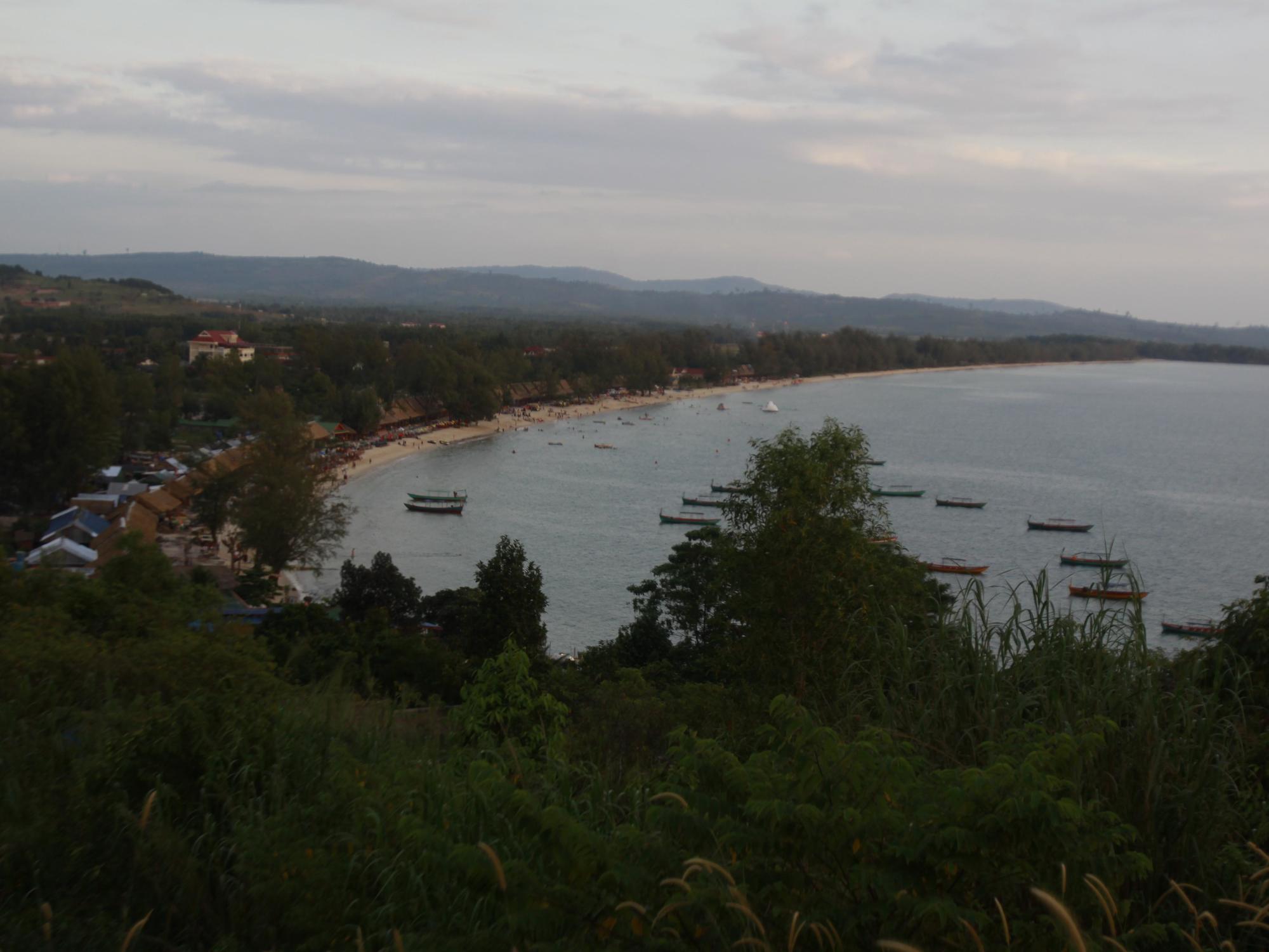 White Beach Hotel Сиханоуквил Екстериор снимка