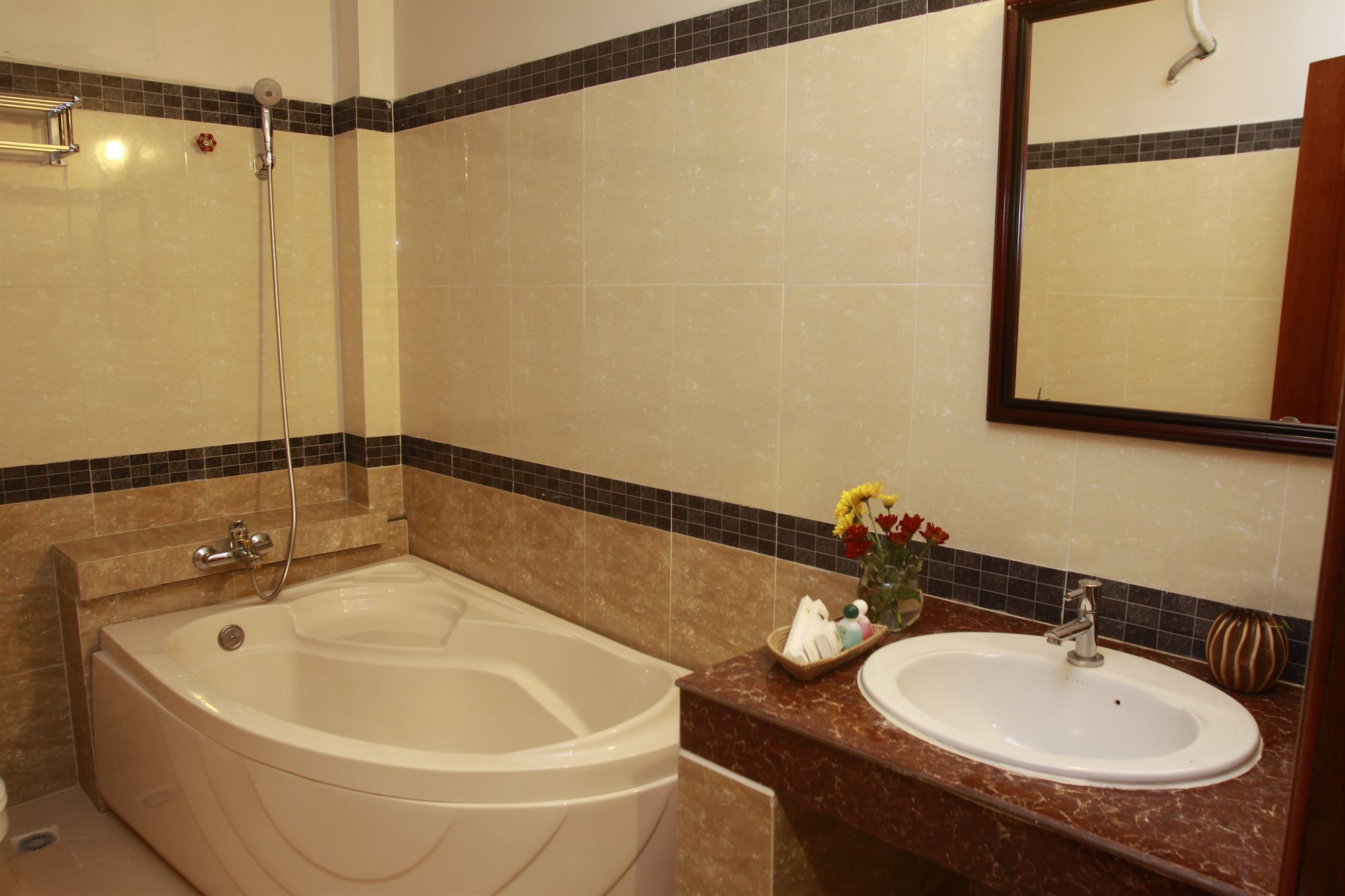 White Beach Hotel Сиханоуквил Екстериор снимка