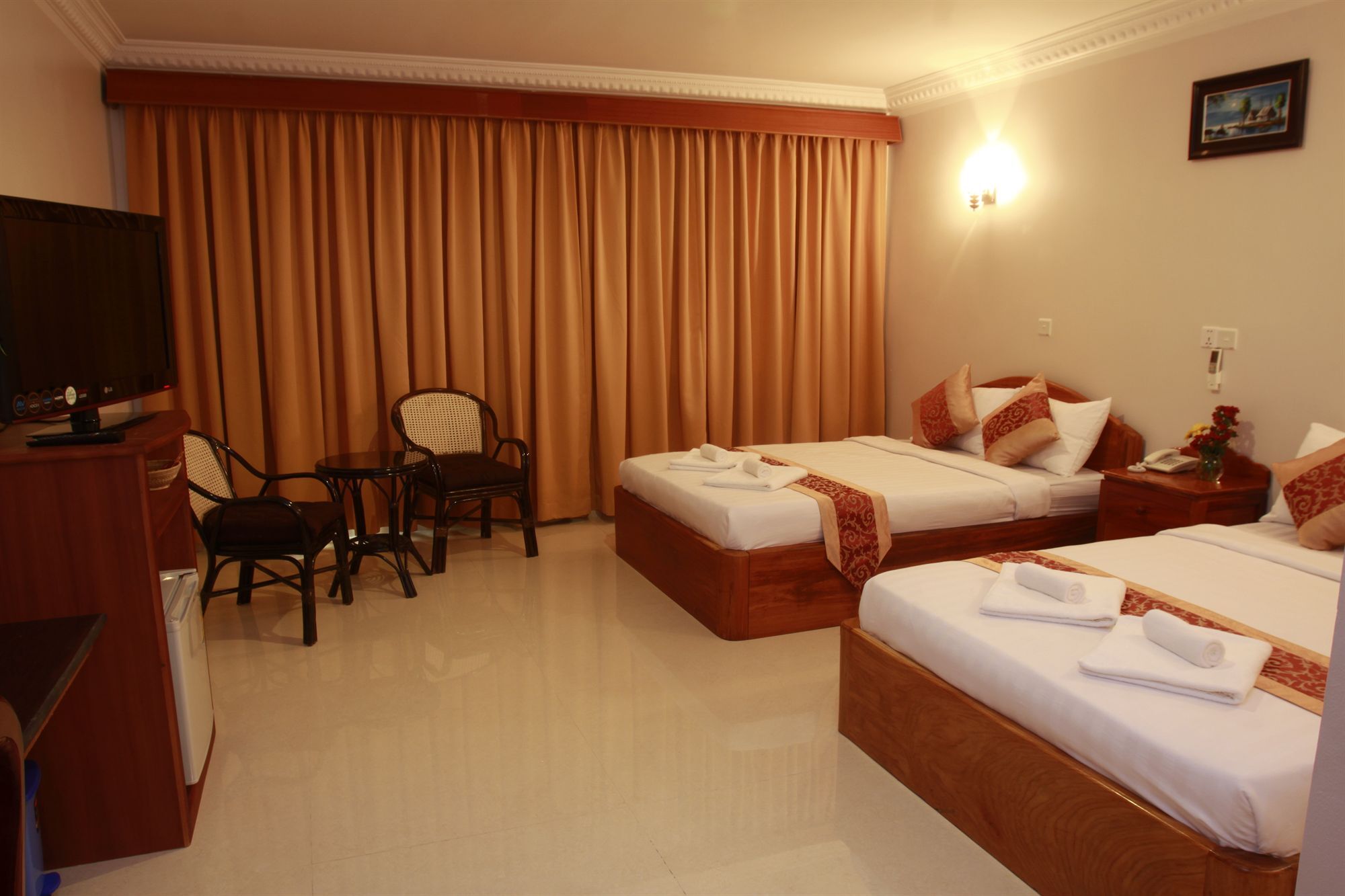 White Beach Hotel Сиханоуквил Екстериор снимка